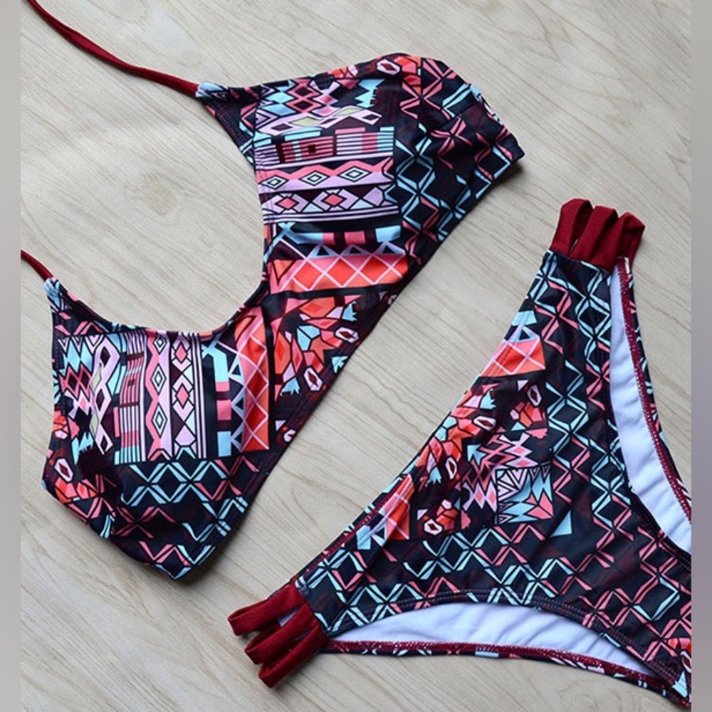 SHEIN Women’s Aztec Geometric Scoop Neck High Waist Bikini - black red, size L